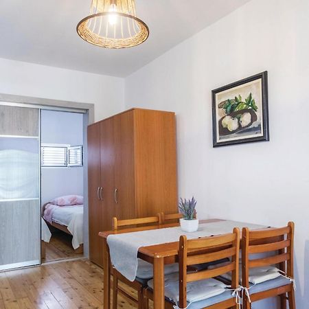 Awesome Apartment In Klek With Kitchen Екстериор снимка
